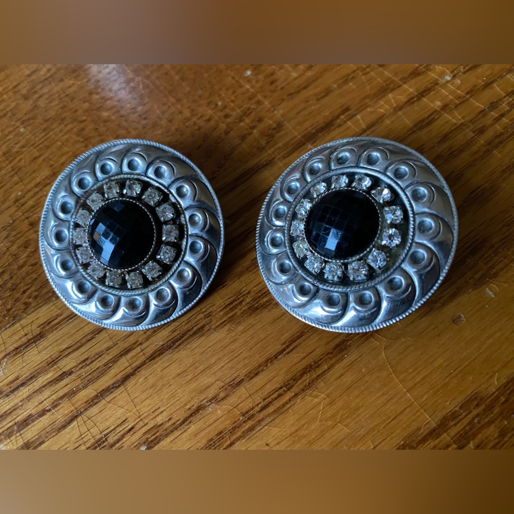 Vintage Rhinestone and Facetted Black Stone Clip on Earrings